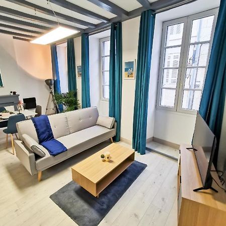 Appartement Ma Douce Charente - Superbe T3 Design Et Fonctionnel - Hyper Centre A Saintes Luaran gambar