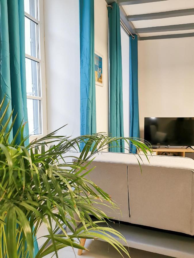 Appartement Ma Douce Charente - Superbe T3 Design Et Fonctionnel - Hyper Centre A Saintes Luaran gambar
